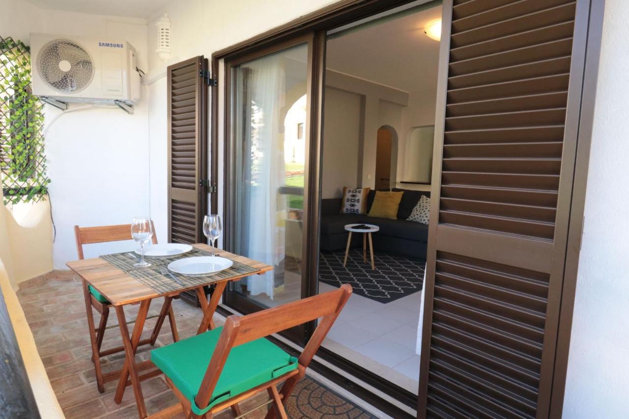 Lovelystay - Cozy 1Br Flat In Alvor With Ac And Balcony Exterior foto